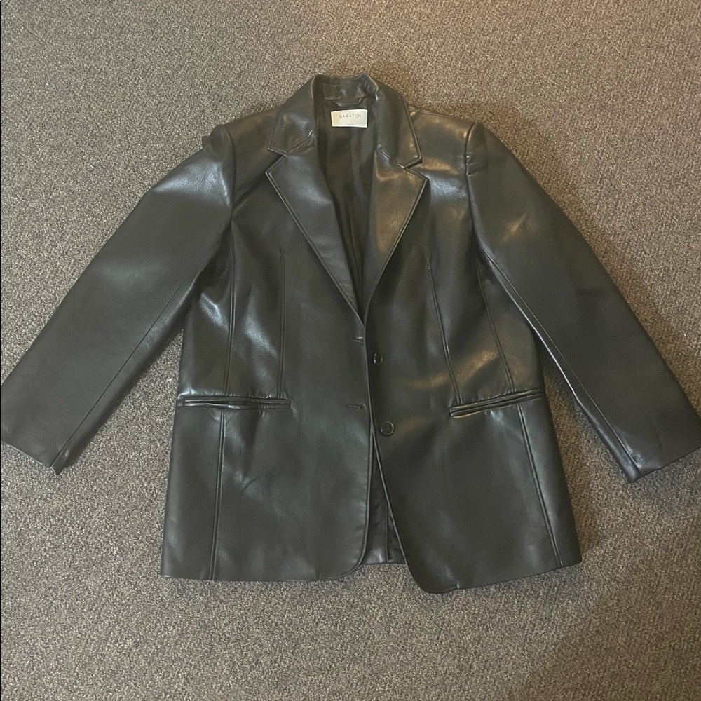 Aritzia Babaton leather blazer size L large